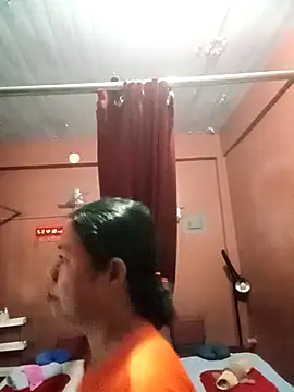 Snapshot of Yummymarie09 chatting on 11/06/25, 04:05 Yummymarie09 online show from 11/06/25, 04:05