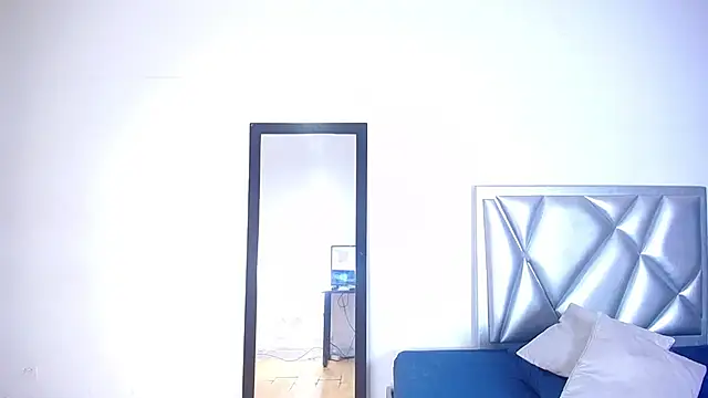 Snapshot of sexycum_dumpster chatting on 11/29/25, 01:55 sexycum dumpster online show from 11/29/25, 01:55