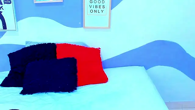 VIOLETA-28 online show from 12/04/25, 12:48