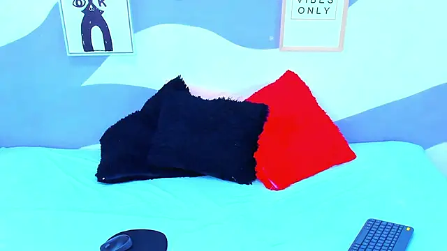 VIOLETA-28 online show from 11/27/25, 01:44