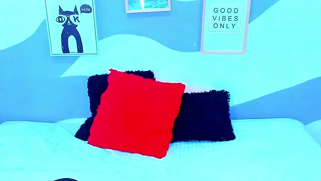 VIOLETA-28 online show from 11/28/25, 01:33