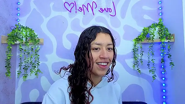 Snapshot of mia_scarlett7 chatting on 07/15/26, 12:34 mia scarlett7 online show from 07/15/26, 12:34