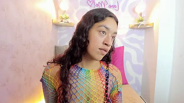 Snapshot of mia_scarlett7 chatting on 05/04/26, 12:41 mia scarlett7 online show from 05/04/26, 12:41