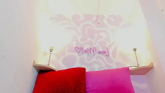 mia scarlett7 online show from 10/29/25, 12:26