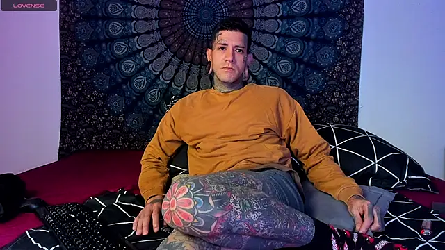 cleoo jhonny online show from 02/13/26, 12:32