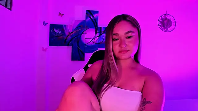 Snapshot of Soouf_ chatting on 01/09/26, 11:55 Soouf online show from 01/09/26, 11:55