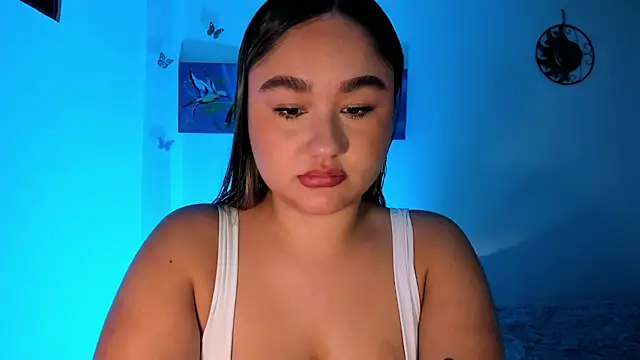 Snapshot of Soouf_ chatting on 11/29/25, 02:28 Soouf online show from 11/29/25, 02:28