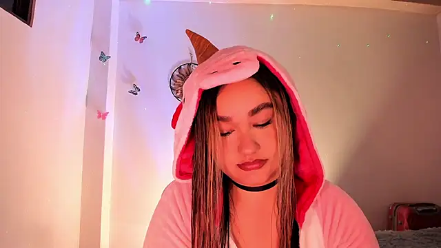 Snapshot of Soouf_ chatting on 11/13/25, 10:30 Soouf online show from 11/13/25, 10:30