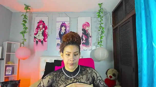 ROZZE MILA online show from 03/28/26, 01:01