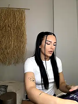 Gabbyys online show from 11/05/25, 08:23