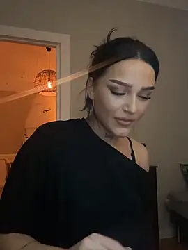 Snapshot of Gabbyys chatting on 10/30/25, 08:28 Gabbyys online show from 10/30/25, 08:28