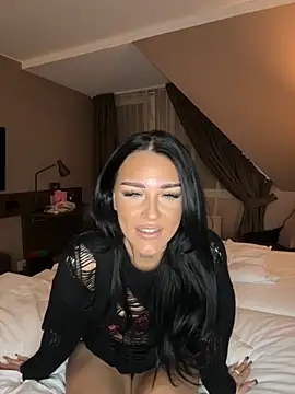 Gabbyys online show from 11/24/25, 08:42