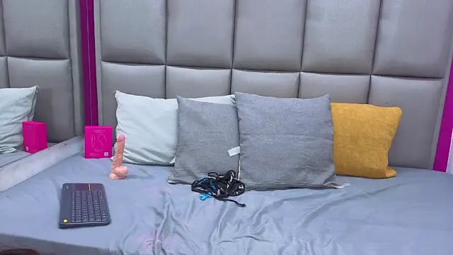 ZharidjParker online show from 01/11/26, 01:18