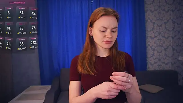 KarlynGow online show from 12/16/25, 07:23