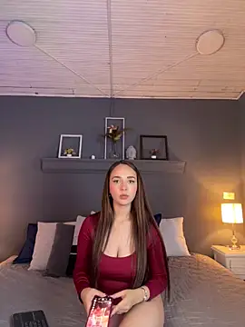  missParis   online show from 10/29/25, 08:52