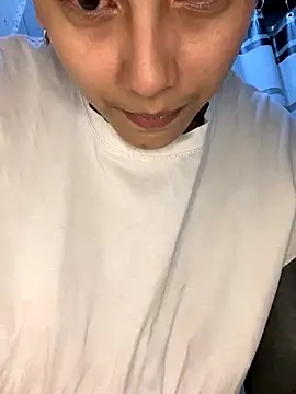 Snapshot of Abby_Evanns1 chatting on 10/25/25, 11:27 Abby Evanns1 online show from 10/25/25, 11:27