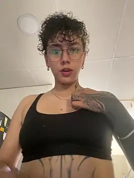 Abby Evanns1 online show from 02/05/26, 02:35