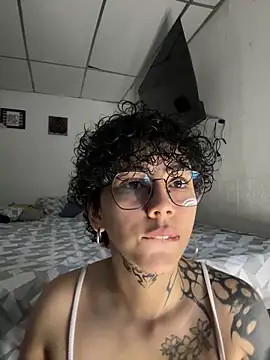 Abby Evanns1 online show from 04/17/26, 02:31