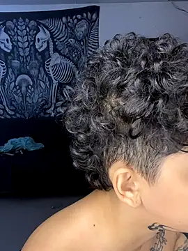 Snapshot of Abby_Evanns1 chatting on 12/14/25, 04:34 Abby Evanns1 online show from 12/14/25, 04:34