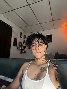 Abby Evanns1 online show from 05/01/26, 01:38
