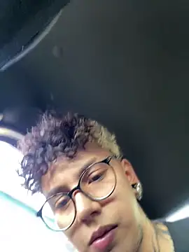 Snapshot of Abby_Evanns1 chatting on 11/22/25, 09:02 Abby Evanns1 online show from 11/22/25, 09:02