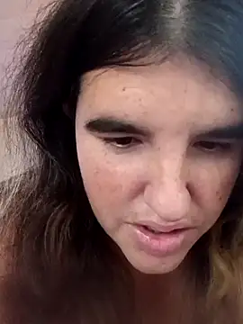 angelmarie32 online show from 11/03/25, 06:44