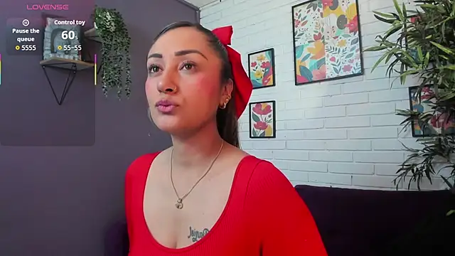 Sofia  Stk online show from 11/12/25, 03:43