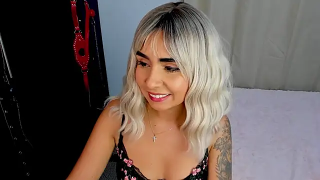 Emilyvalk  online show from 02/26/26, 10:10