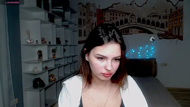 KittyShenson online show from 02/08/26, 06:33