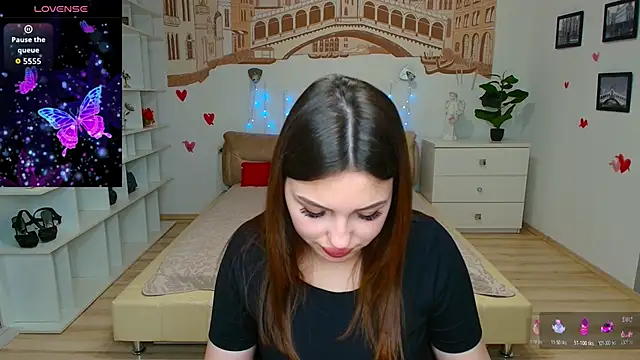 KittyShenson online show from 04/09/26, 12:00