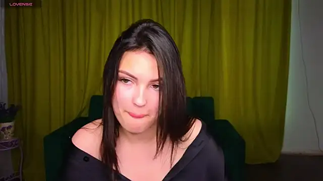 KittyShenson online show from 05/22/26, 12:36