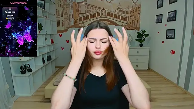 KittyShenson online show from 04/10/26, 11:39