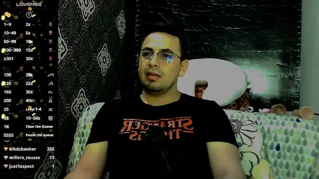 Snapshot of Ethan_quill chatting on 11/23/25, 03:05 Ethan quill online show from 11/23/25, 03:05