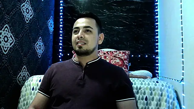 Snapshot of Ethan_quill chatting on 11/14/25, 05:00 Ethan quill online show from 11/14/25, 05:00