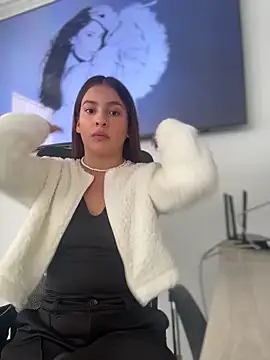 Talia Bonet online show from 04/07/26, 04:20