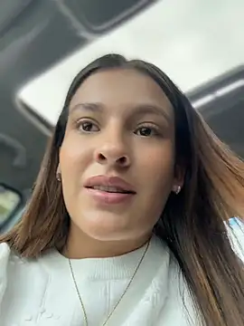 Snapshot of Talia_Bonet chatting on 07/25/26, 02:45 Talia Bonet online show from 07/25/26, 02:45
