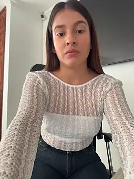 Talia Bonet online show from 05/20/26, 01:08