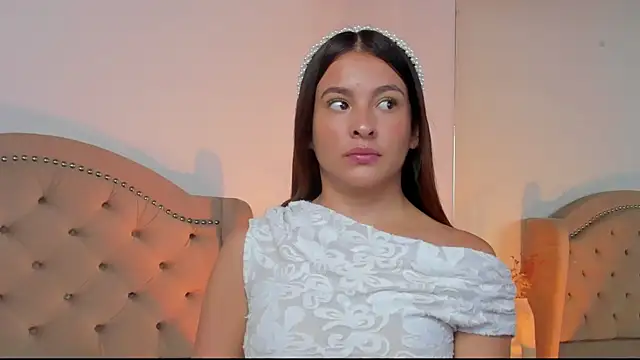 Talia Bonet online show from 05/11/26, 01:23