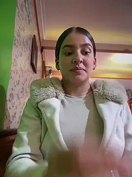 Talia Bonet online show from 02/16/26, 07:56