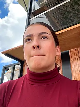 Talia Bonet online show from 10/26/25, 04:40