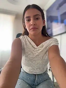 Talia Bonet online show from 03/28/26, 05:47