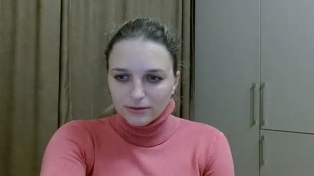 ElisSky301 online show from 10/26/25, 10:21