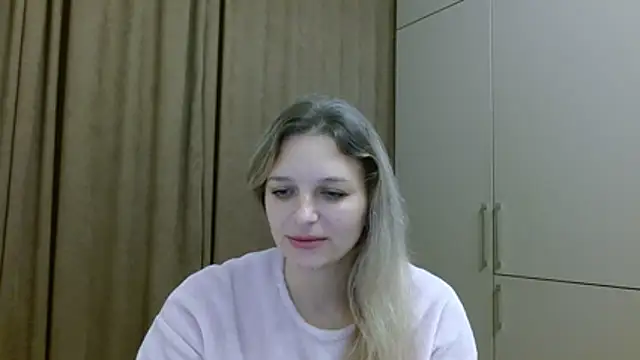 ElisSky301 online show from 11/10/25, 10:59