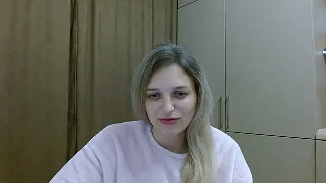 ElisSky301 online show from 11/01/25, 09:19