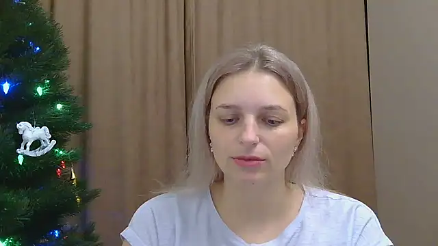 ElisSky301 online show from 12/16/25, 09:19