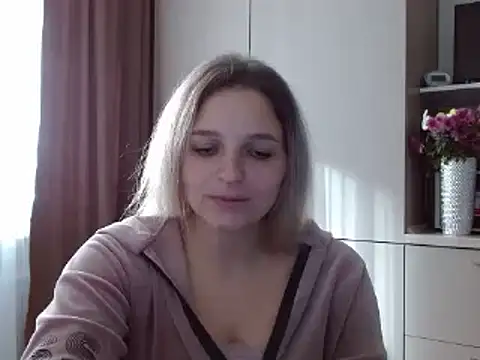 ElisSky301 online show from 11/15/25, 11:47