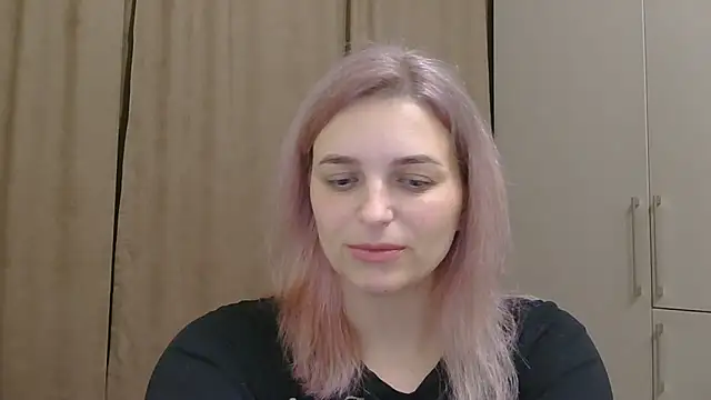 ElisSky301 online show from 12/05/25, 09:23