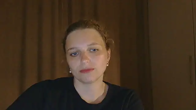 ElisSky301 online show from 06/02/26, 07:36