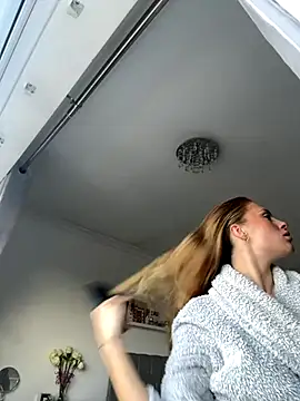 DaisyLoverxox online show from 11/13/25, 09:35