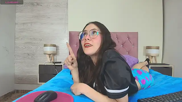 cameron april online show from 11/22/25, 12:48